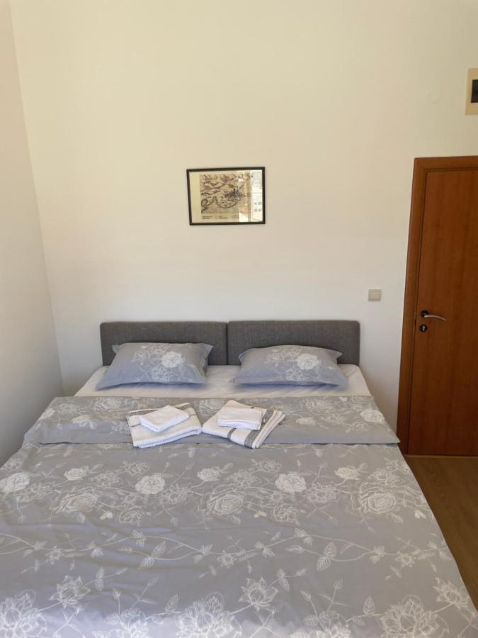 Apartments Manojlovic 布德瓦 外观 照片