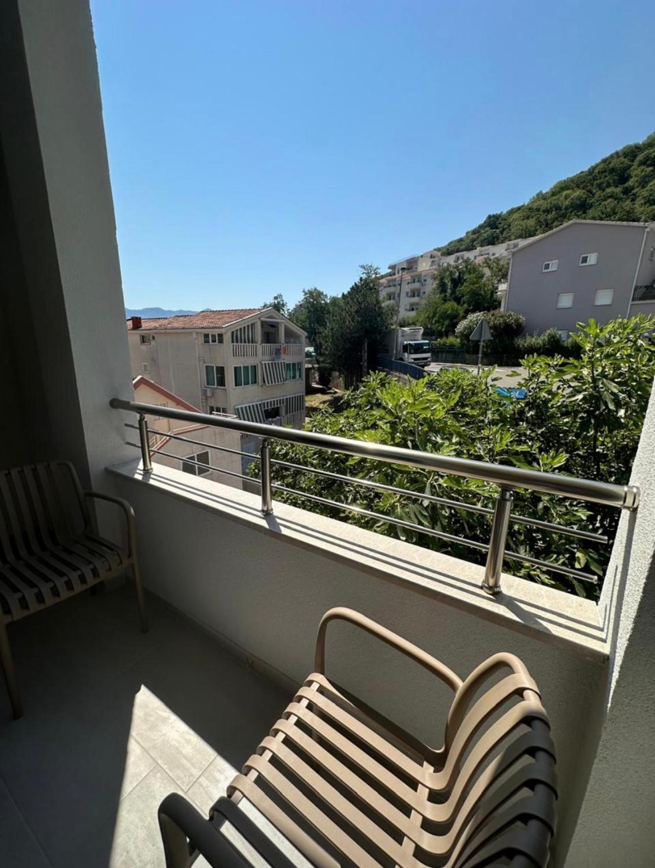 Apartments Manojlovic 布德瓦 外观 照片