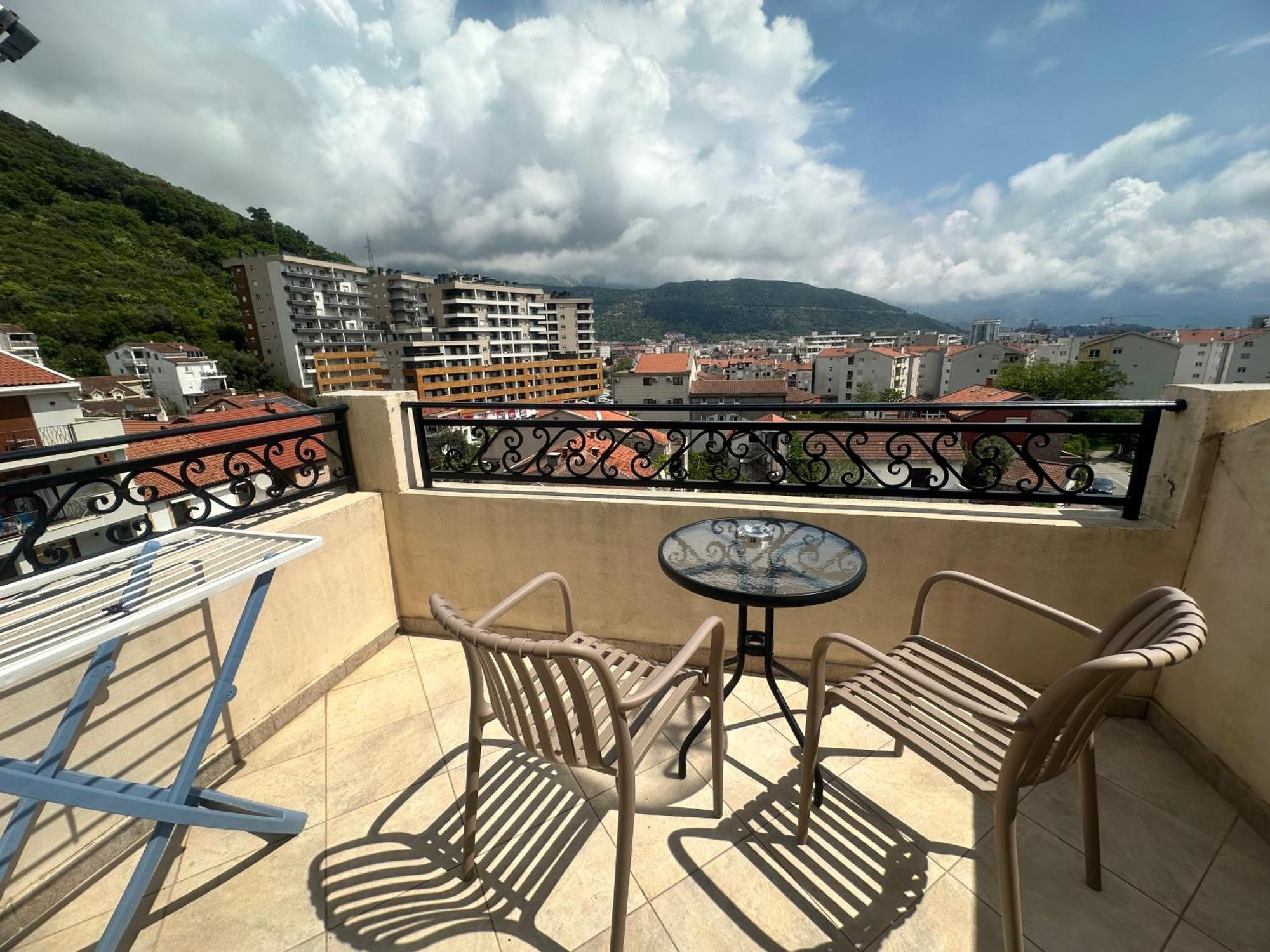 Apartments Manojlovic 布德瓦 外观 照片